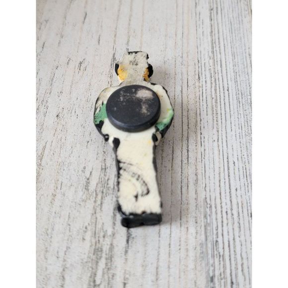 Vintage mini tuxedo Man suit fridge magnet accessory - Picture 4 of 4